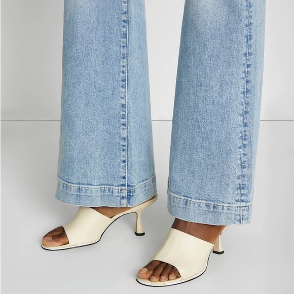 7 FOR ALL MANKIND ORIGINAL TROUSER FLARE LEG LIGHT WASH NWT SZ 30 - Picture 5 of 7